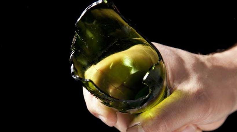 Mujer mata otra con un "cuello de botella" en Barahona