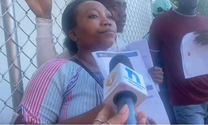 Haitianos denuncian supuesto maltrato por parte de agentes migratorios