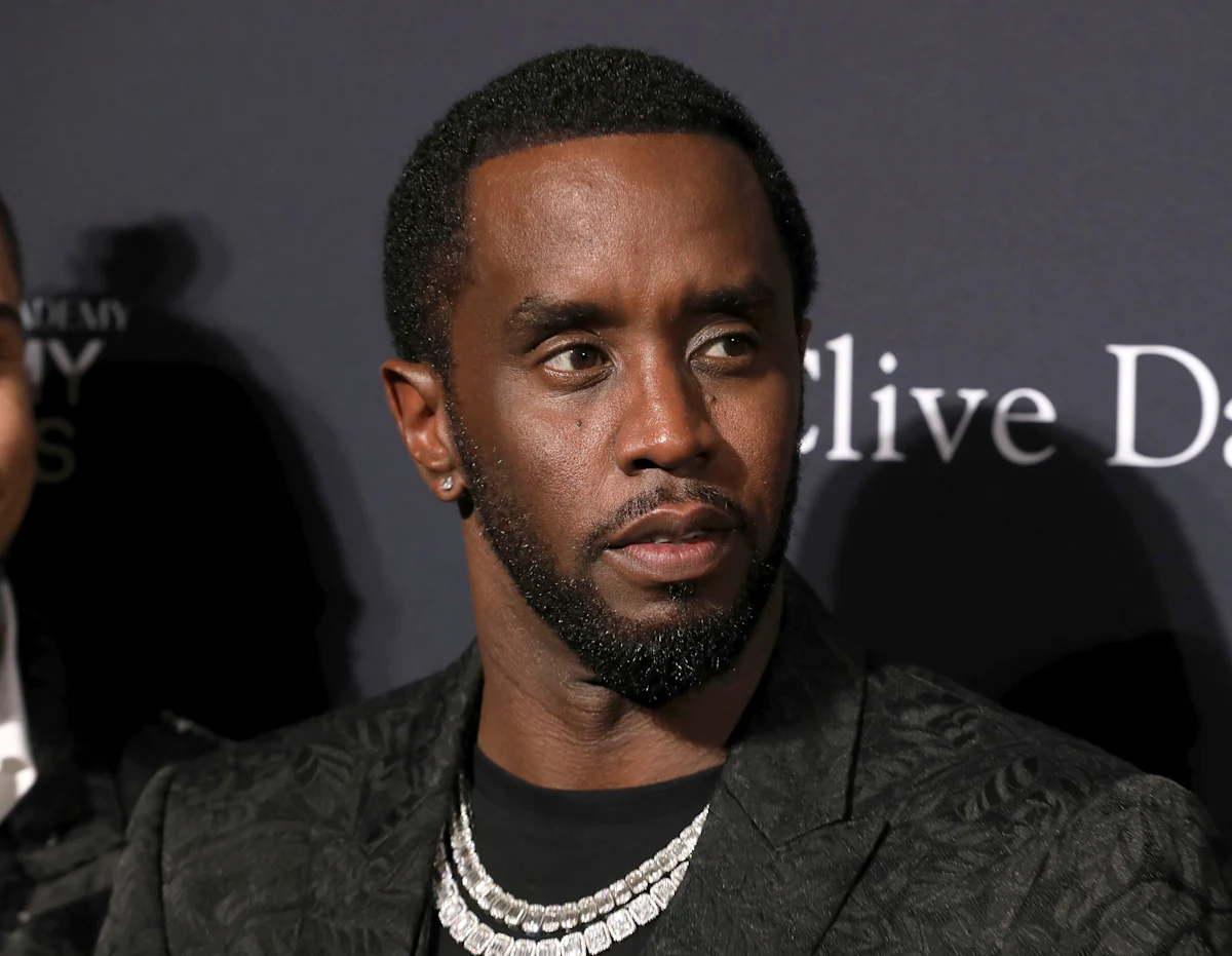 Abogados de Diddy piden sentencia menor tras condena por prostitución