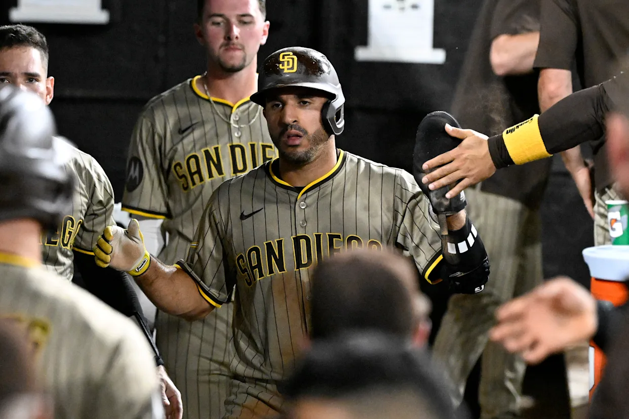 Ramón Laureano se fractura el dedo y queda fuera de la primera ronda de playoffs