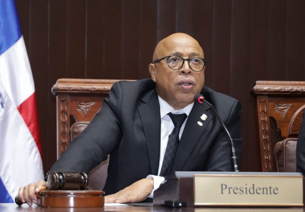 Alfredo Pacheco revela que continúa tratamiento de radioterapia tras operación de cáncer de próstata