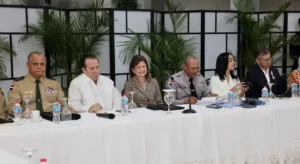 Raquel Peña evalúa avances y nuevas estrategias en reunión de seguimiento al Plan de Seguridad Ciudadana