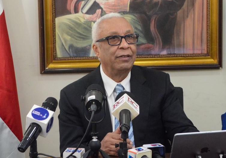 Daniel Toribio contradice a Abinader: “El 80 % de la deuda no se usa para pagar la vieja, sino para mantener el gasto corriente del Gobierno”