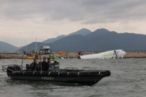 Pérdida de control de un Boeing 747 de carga en Hong Kong: autoridades investigan el aterrizaje